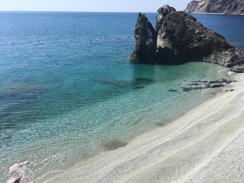 La Scogliera Διαμέρισμα Μοντερόσο αλ Μάρε Εξωτερικό φωτογραφία